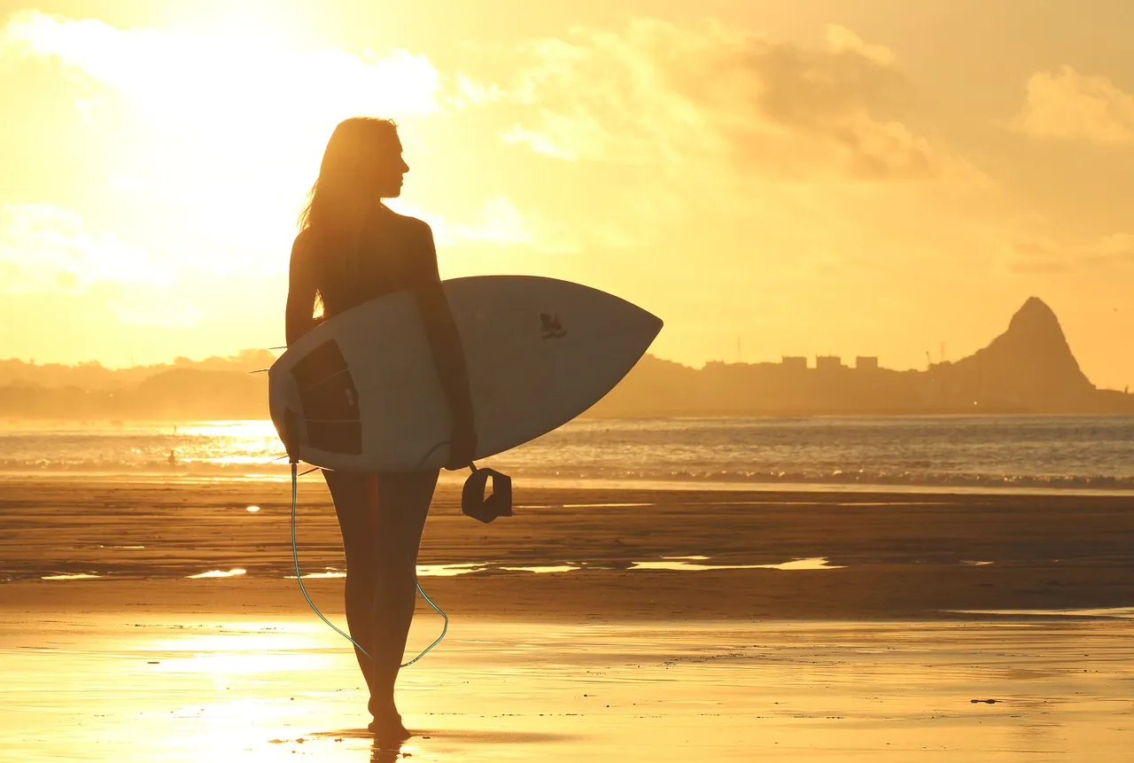 ¿Qué actividades deportivas puedes hacer en las playas de Valencia?