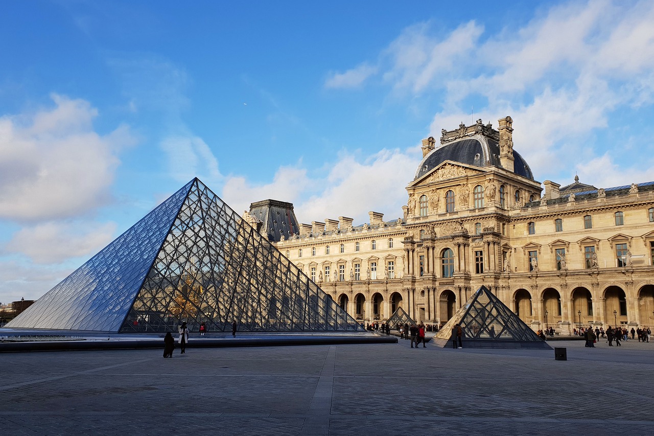 What to Do in Paris During Summer?