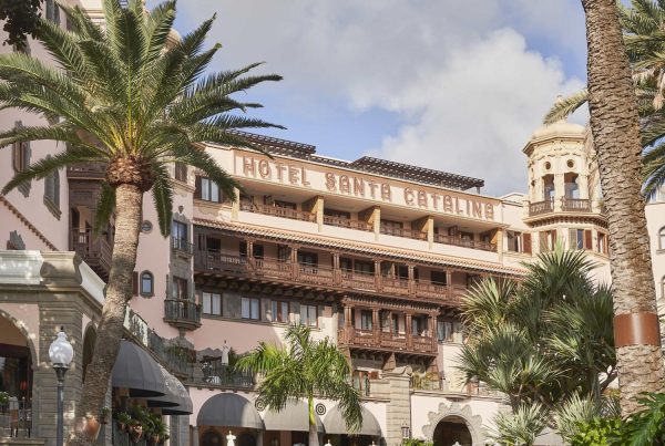 Exterior view of the Hotel Santa Catalina in Las Palmas