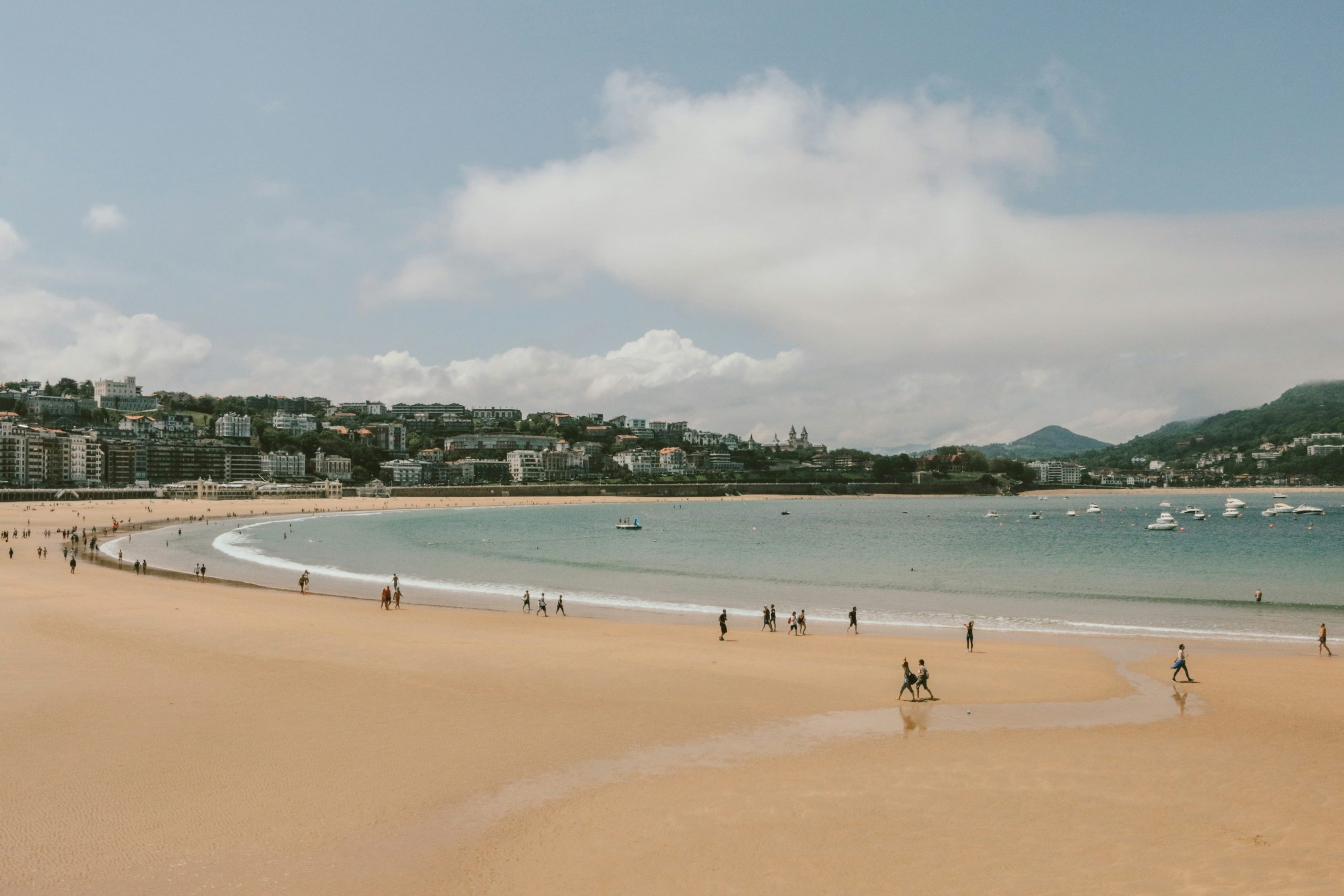 What to see in San Sebastián in 2 days without luggage: travel guide